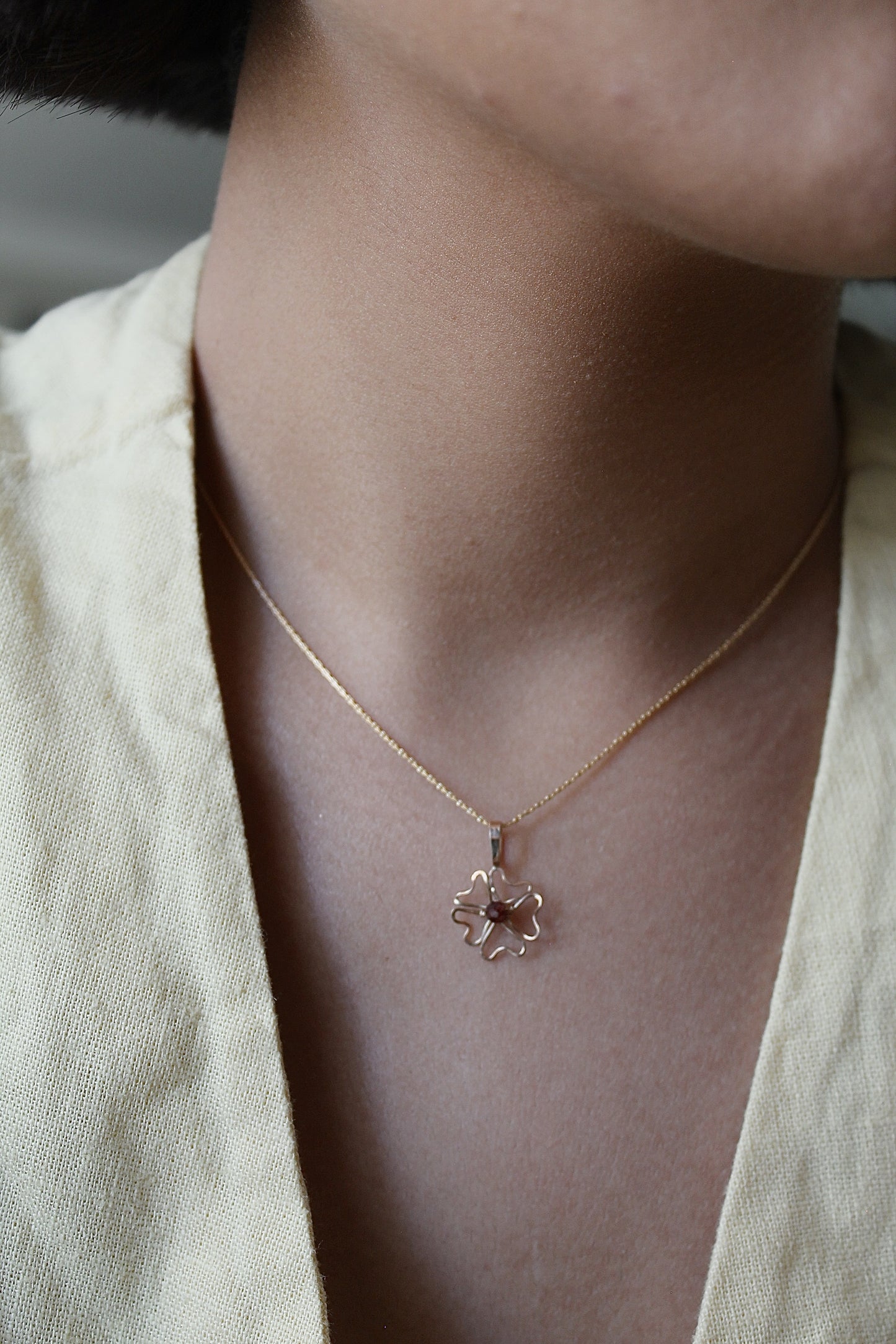 PHLOX PENDANT NECKLACE - 14K GOLD FILLED