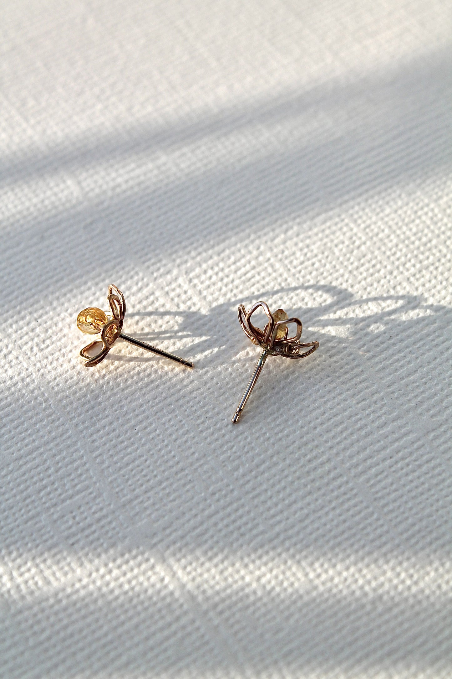 DAFFODIL STUDS - 14K GOLD FILLED