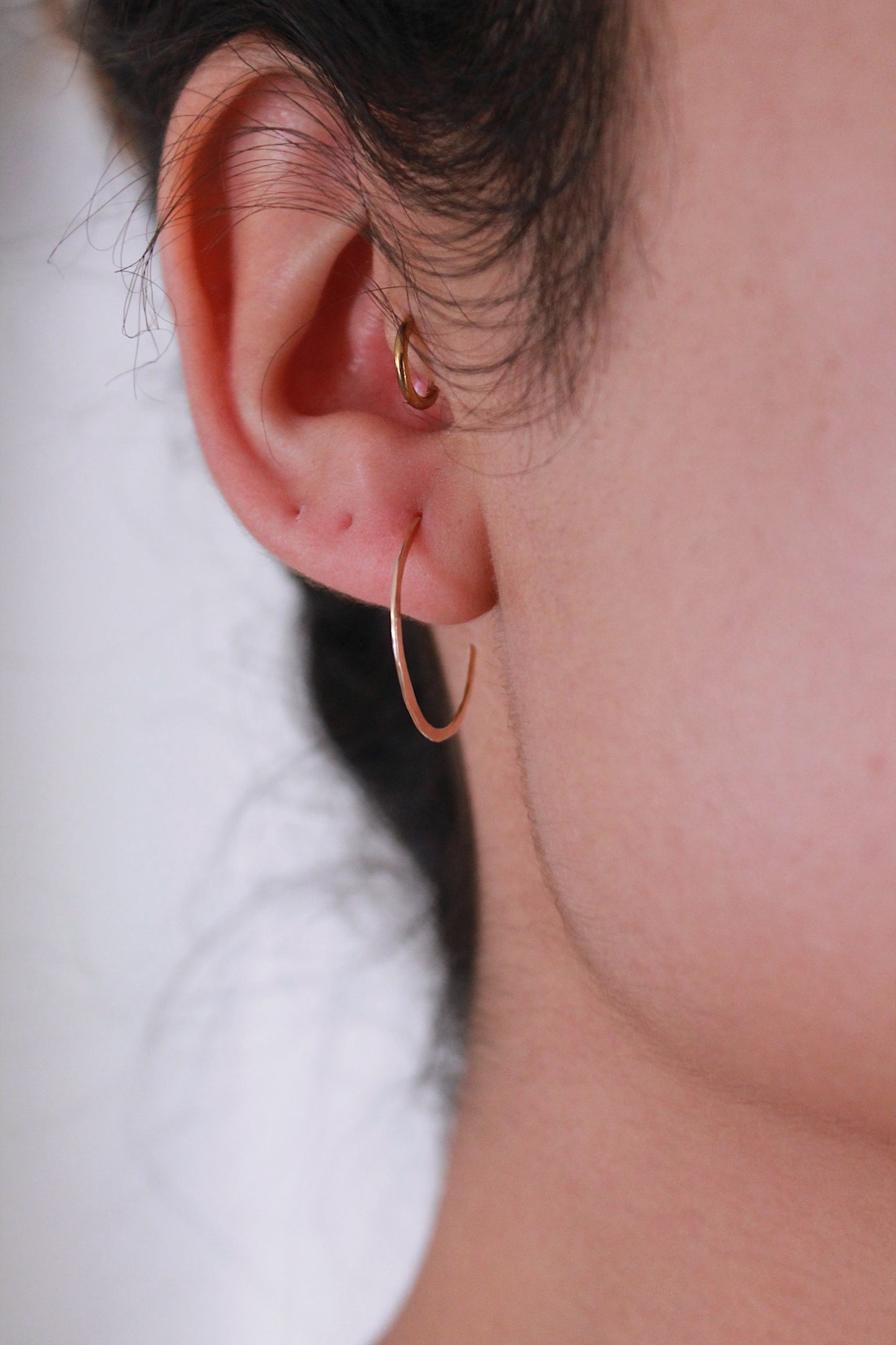 Jane Midi Hammered Hoops