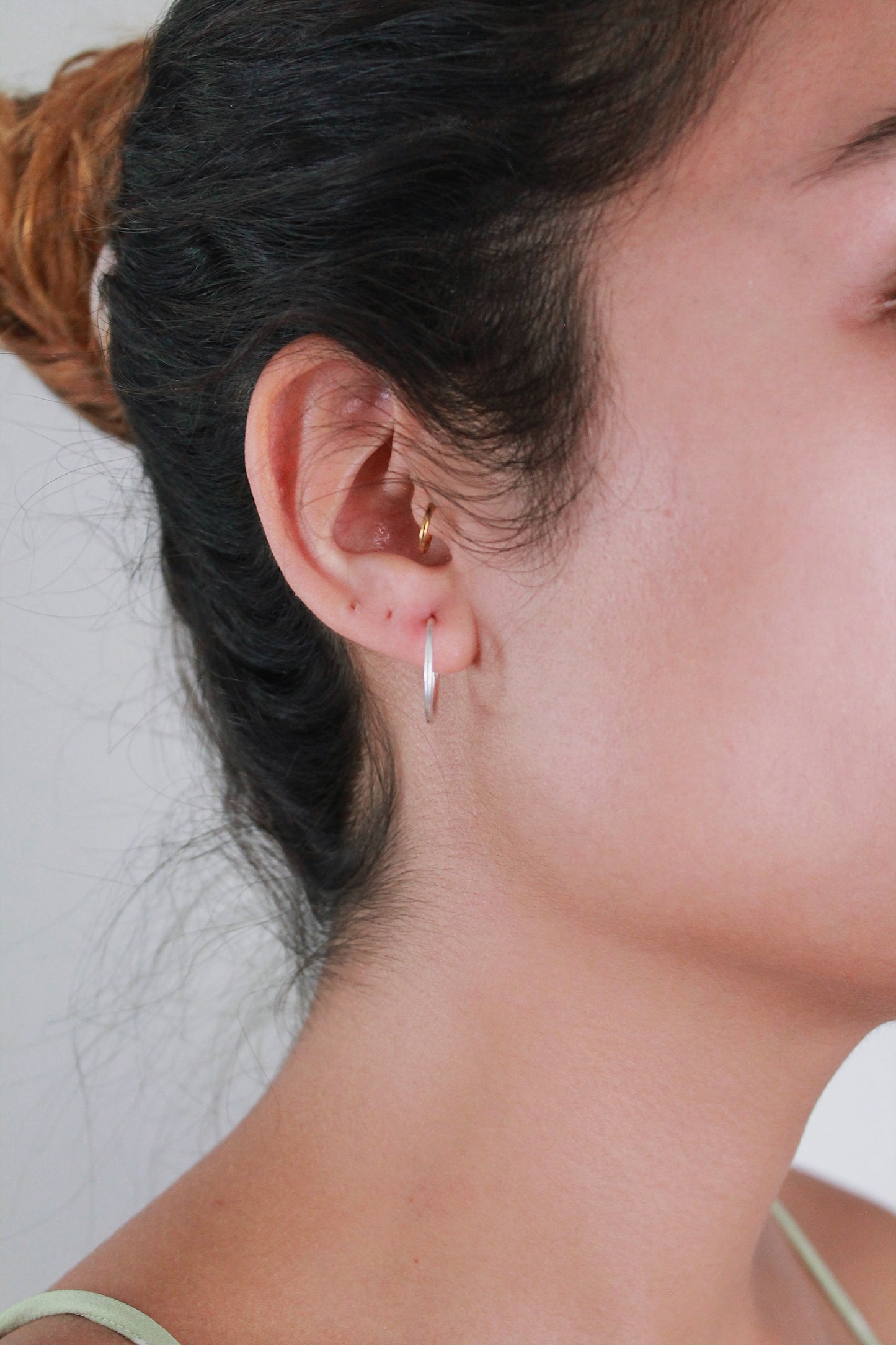 Scarlett Round Hoops