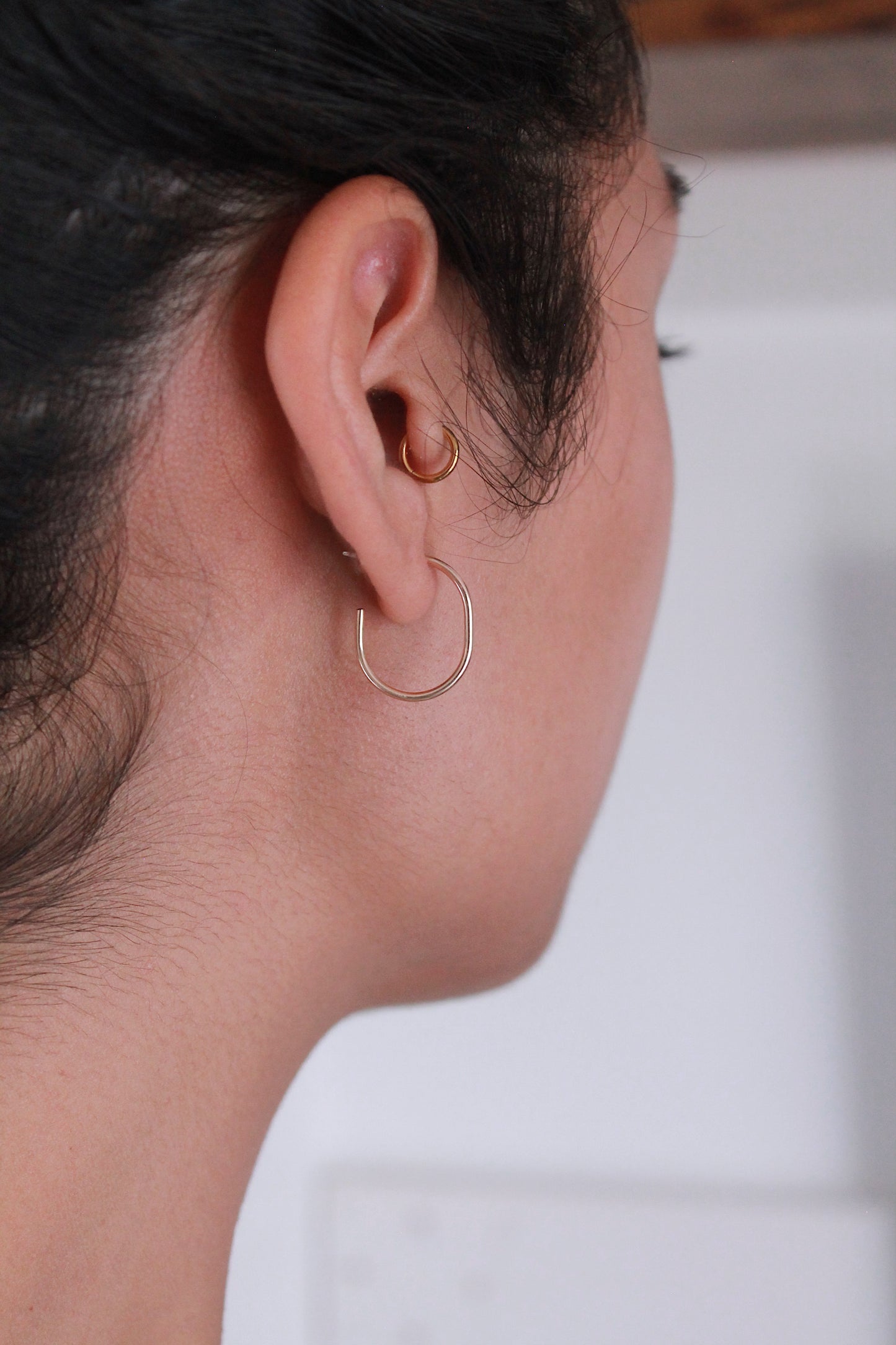 Sloane Oval Hoops