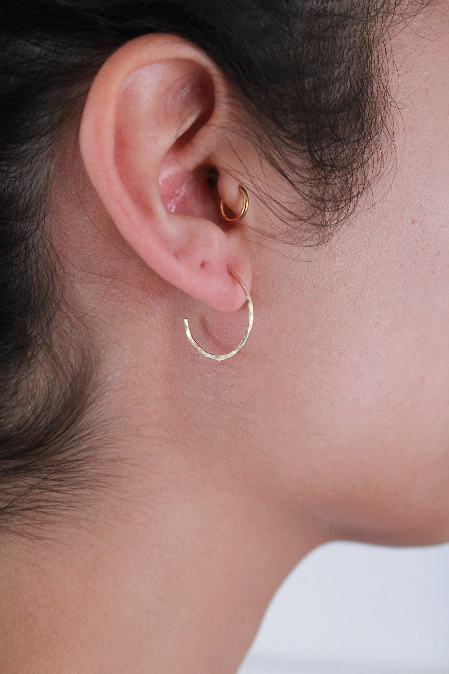 Jane Midi Hammered Hoops