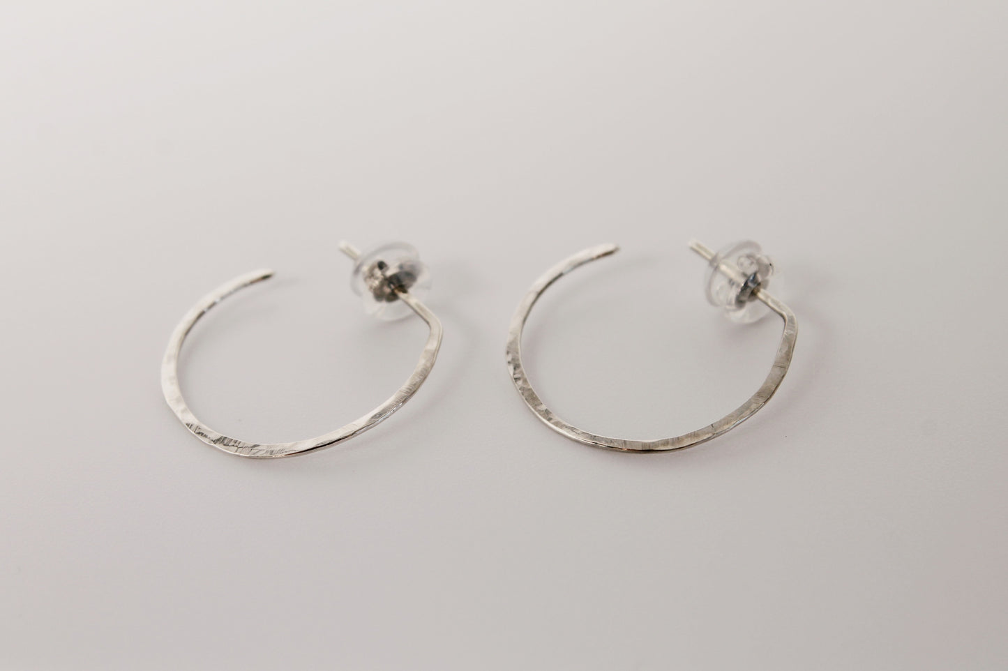 Jane Midi Hammered Hoops