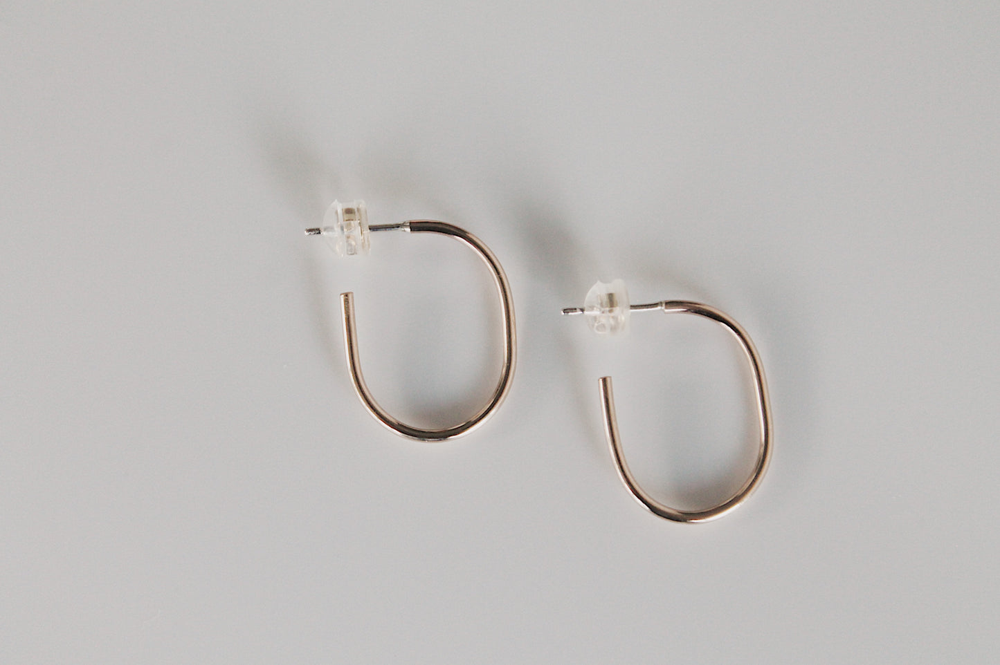 Sloane Oval Hoops