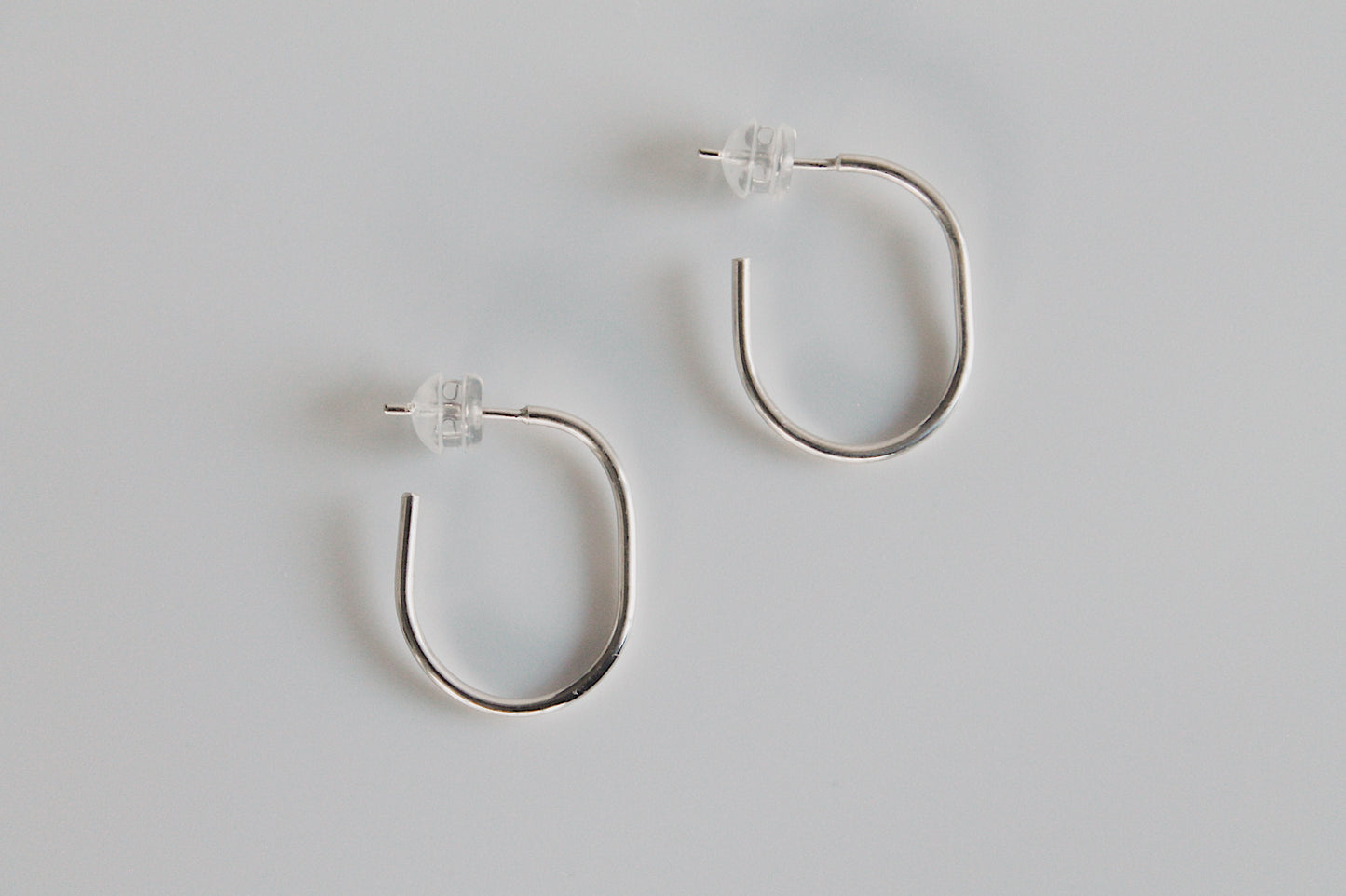 Sloane Oval Hoops