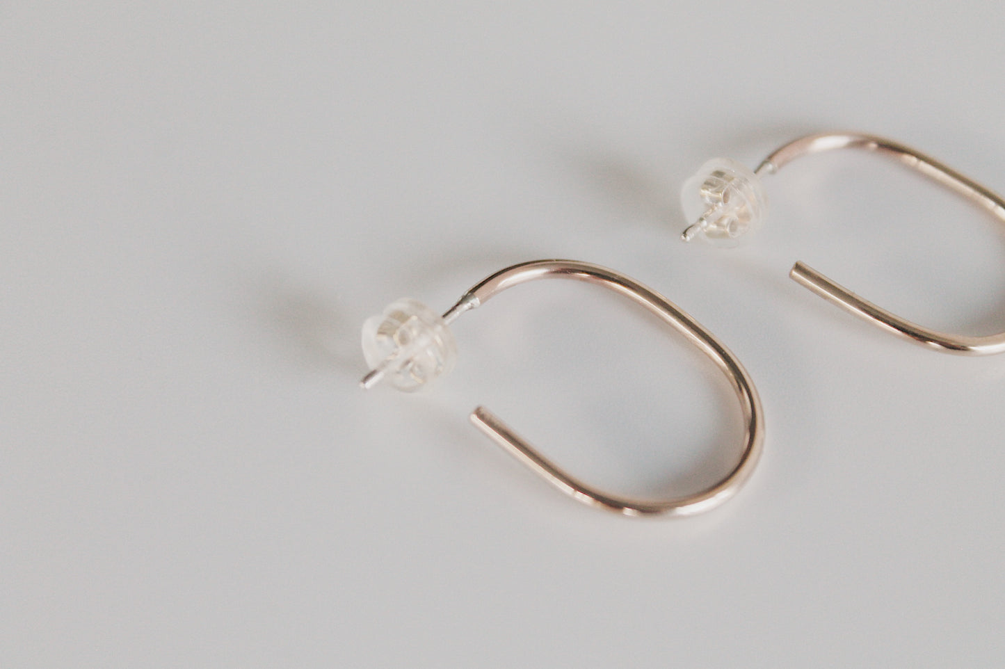 Sloane Oval Hoops