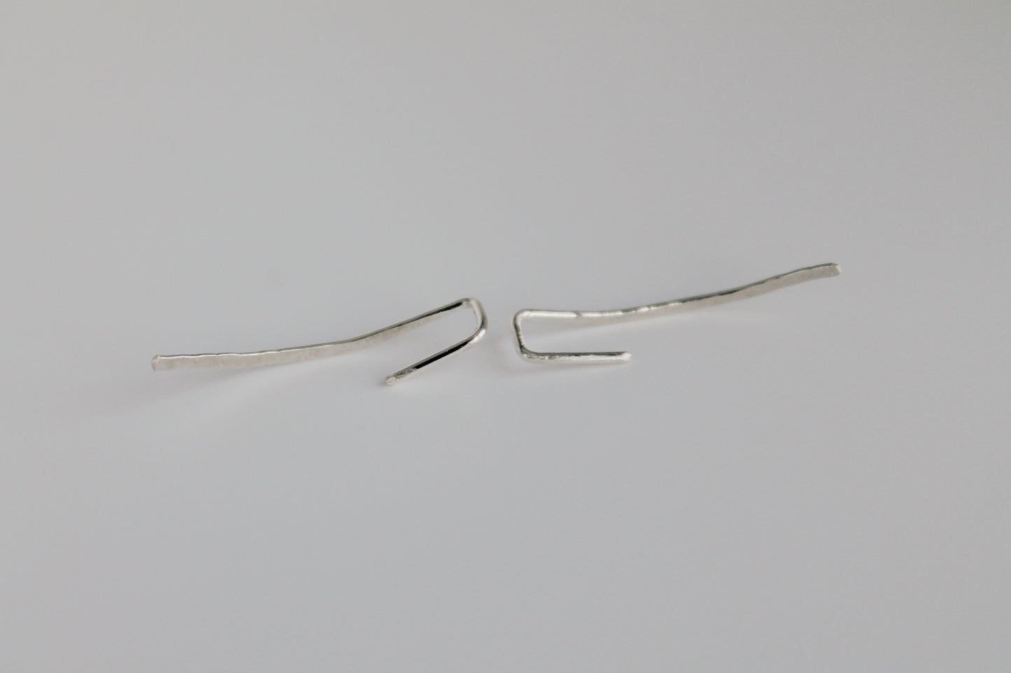 Neve Ear Climbers