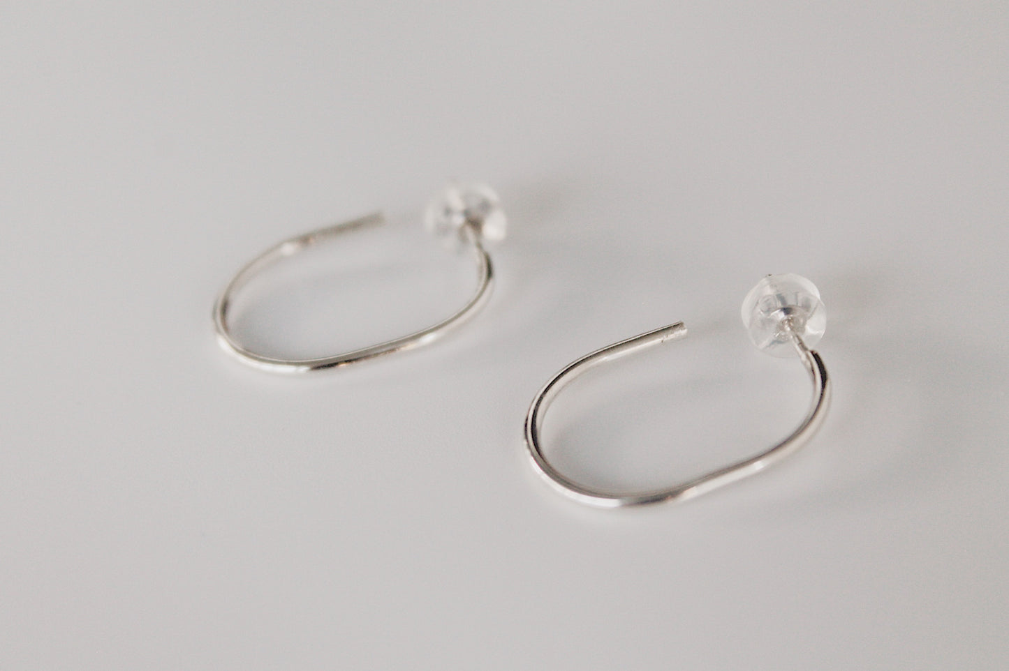 Sloane Oval Hoops