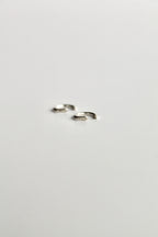 Clous dormeurs martelés