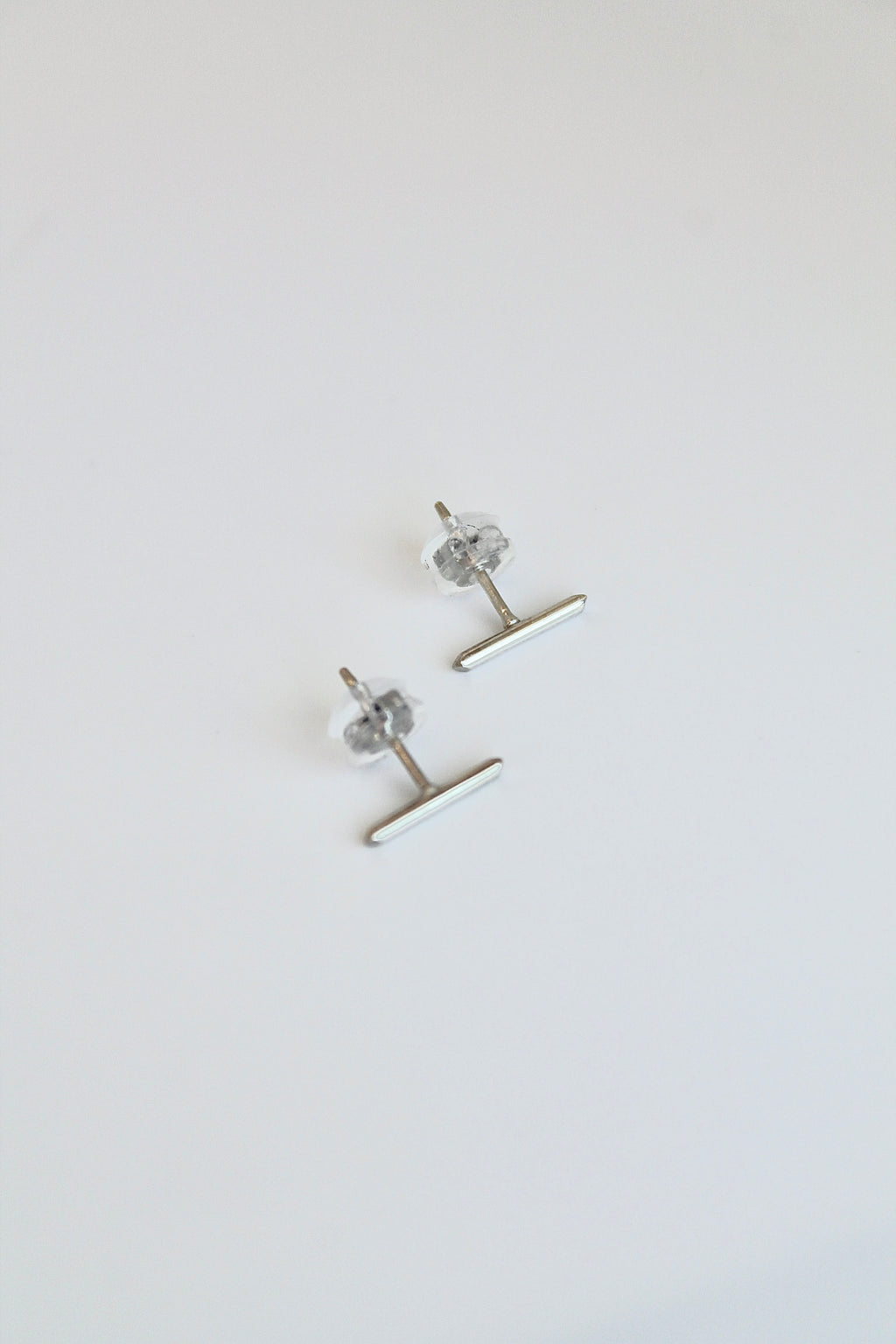 Thin T-Bar Studs