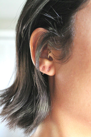 Hammered Sleeper Claw Studs