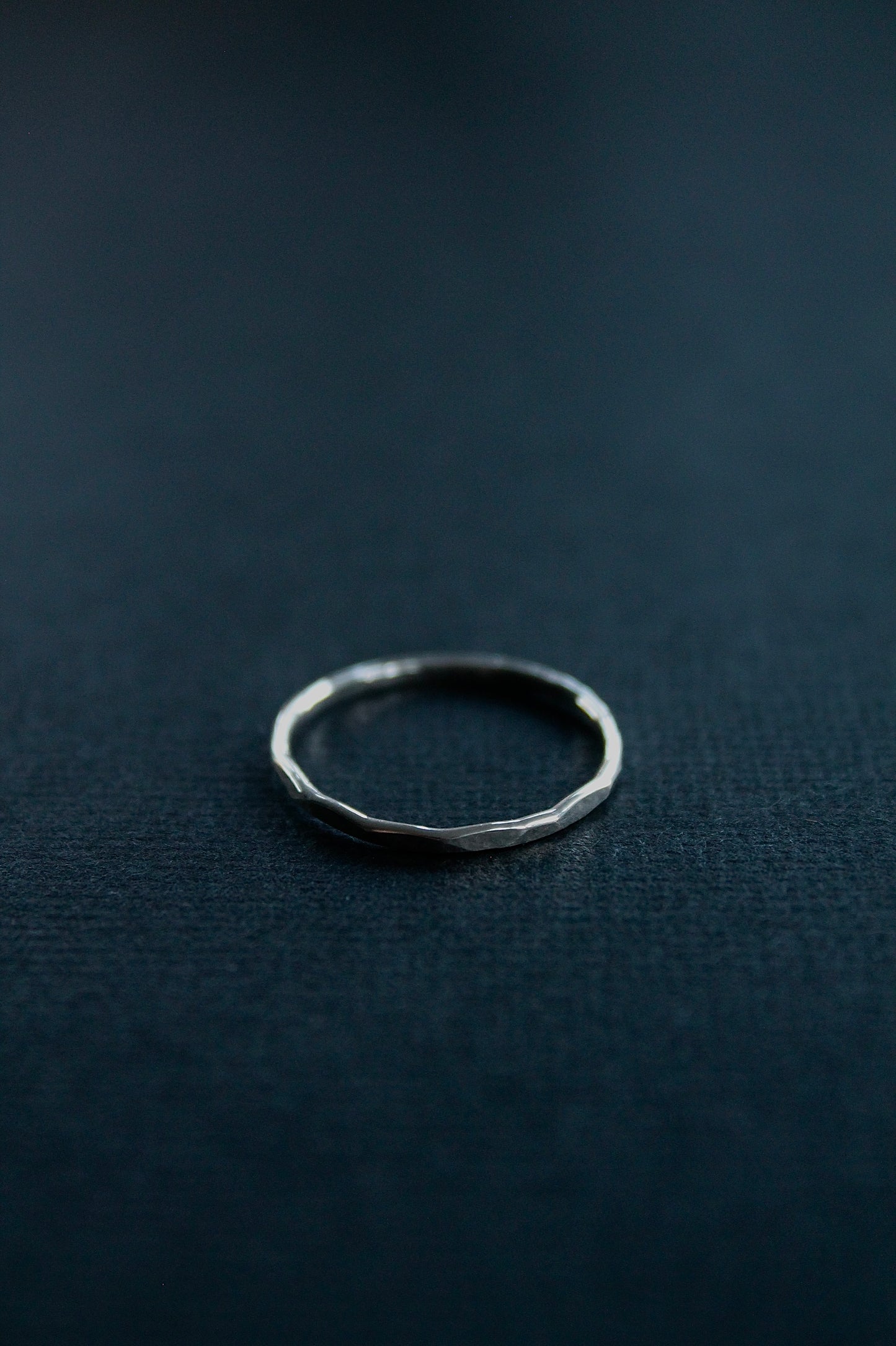 HAMMERED MINI BAND RING - STERLING SILVER