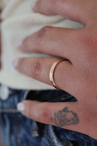 Classic Band Ring