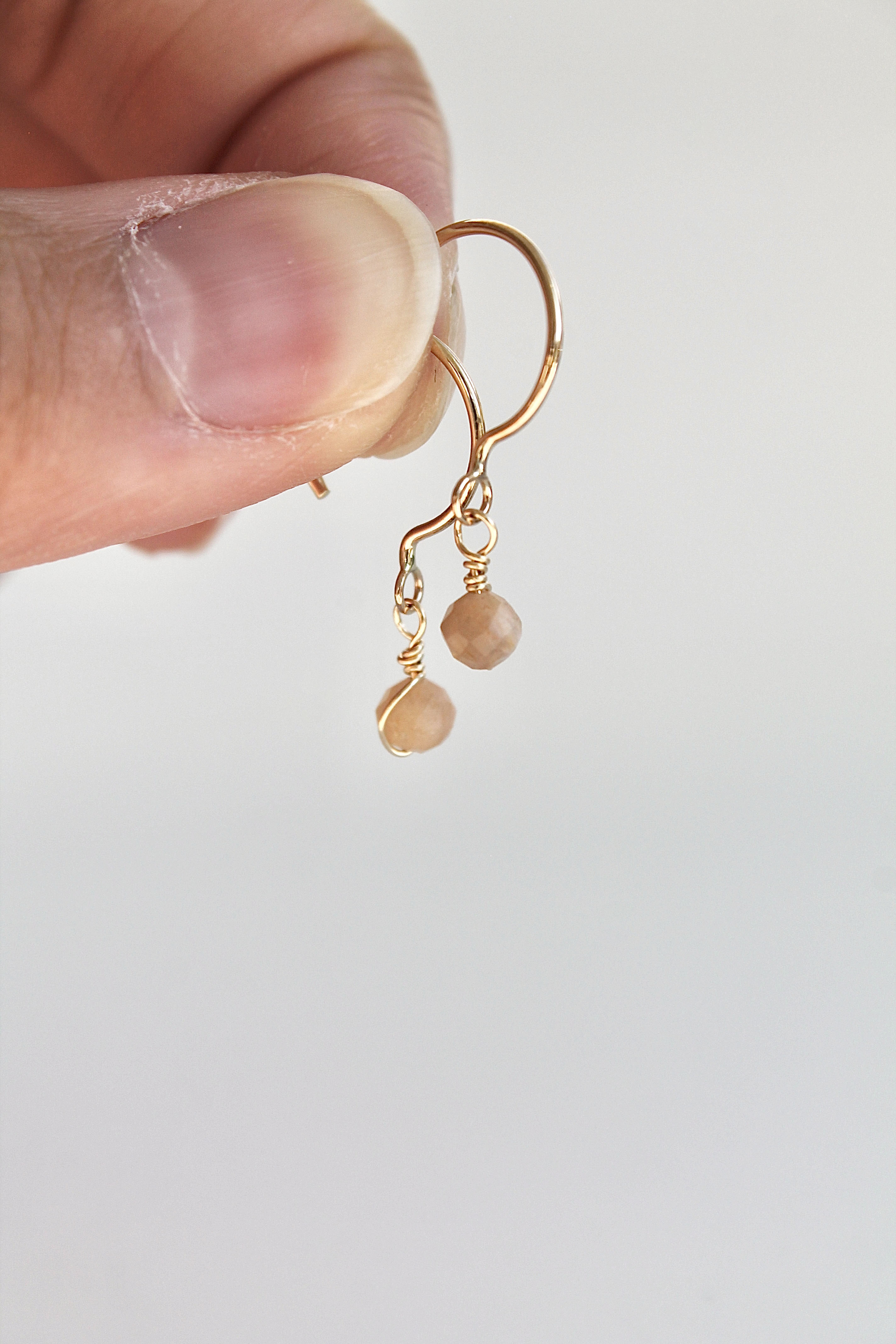 Threader Hoops (Peach Moonstone)