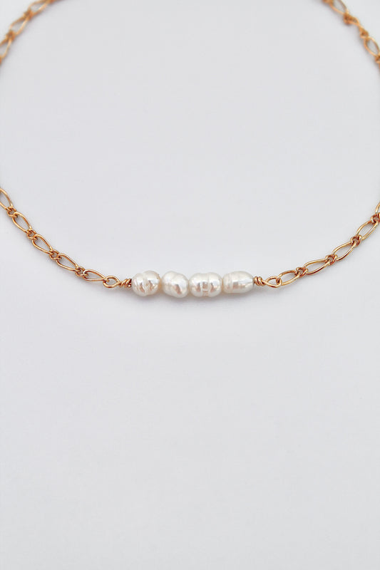 Pearl Bar Chain Bracelet