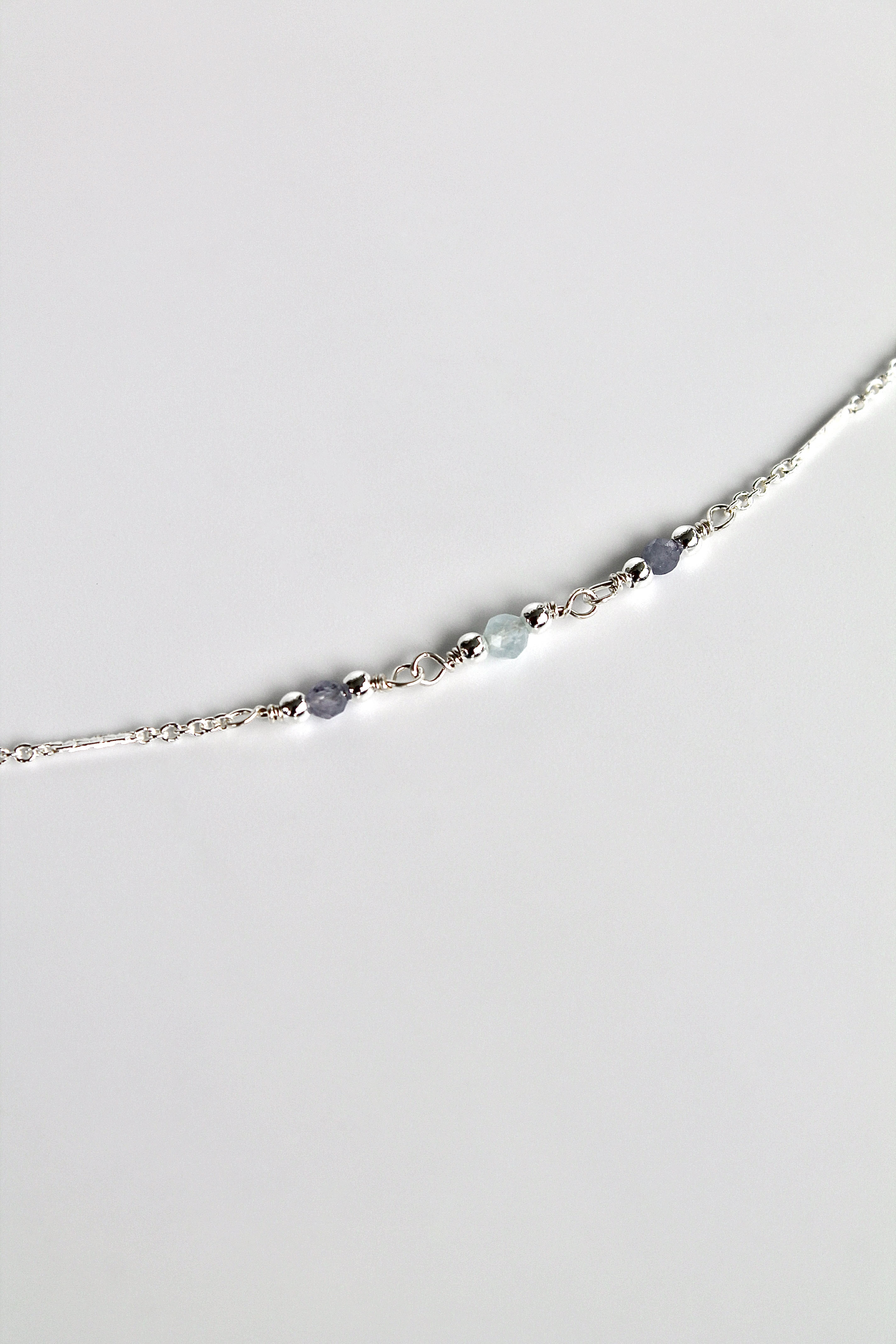 Calmness Healing Bracelet (Tanzanite & Aquamarine)