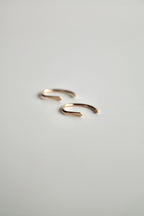 Clous dormeurs martelés