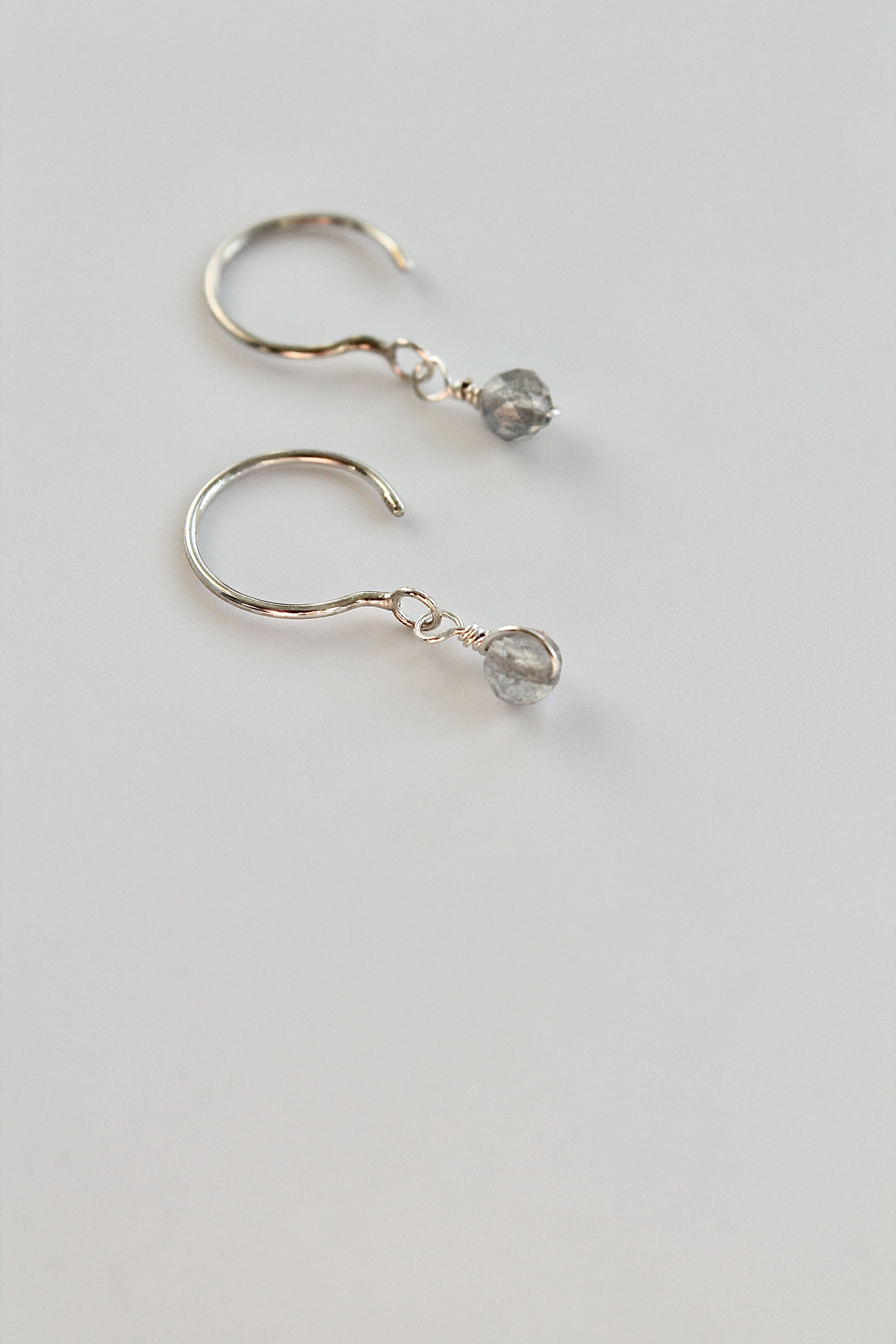 Threader Hoops (Labradorite)