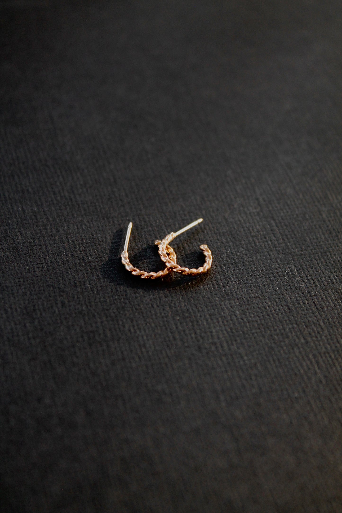 CLASSIC TWISTED TINY HOOPS - 14K GOLD FILLED