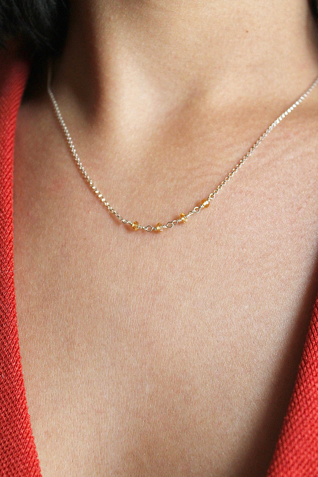 Collar con barra de piedra natal - Citrino (noviembre) - Poder personal