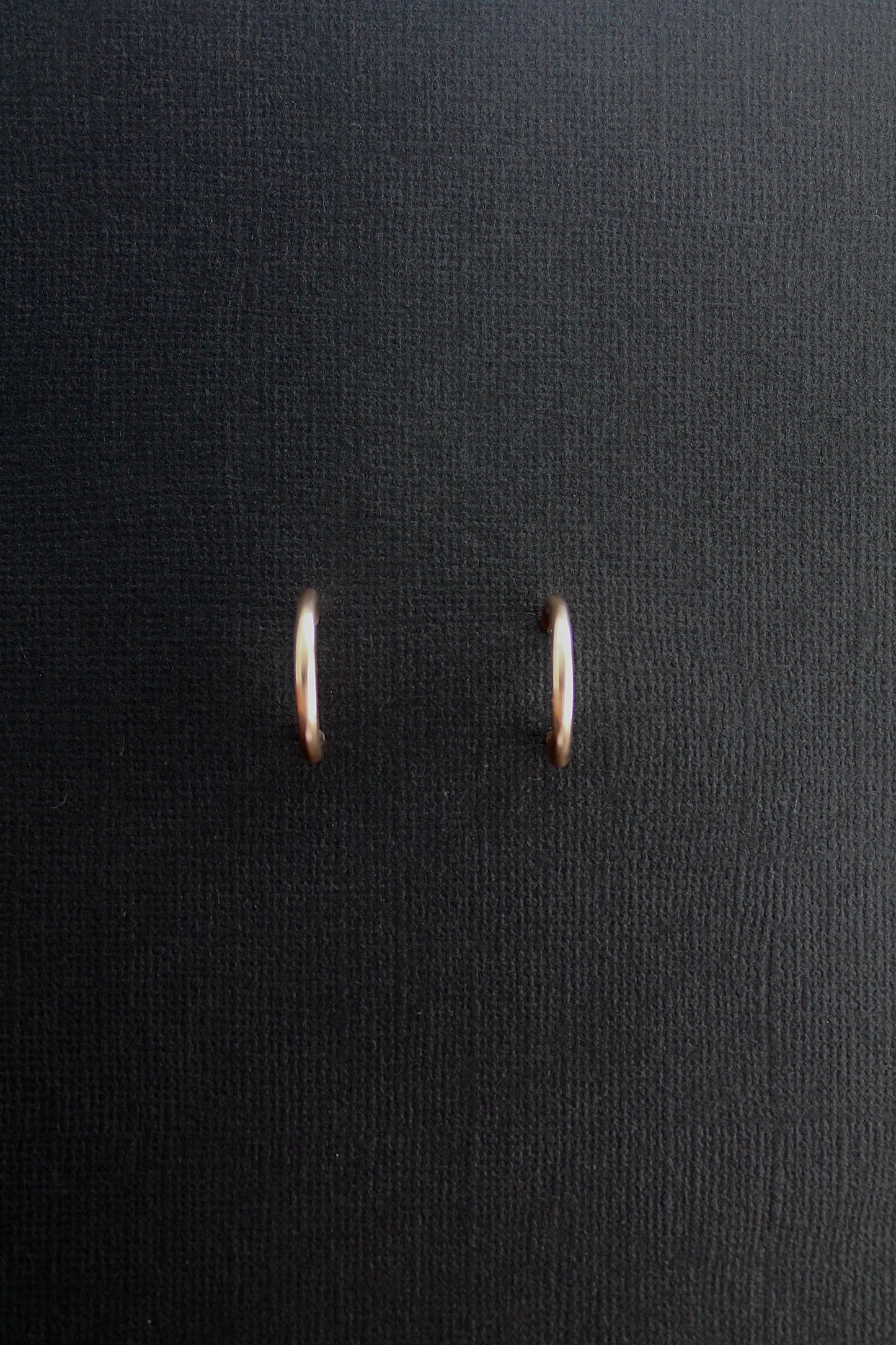 CLASSIC HOOPS (SMALL) - 14K GOLD FILLED