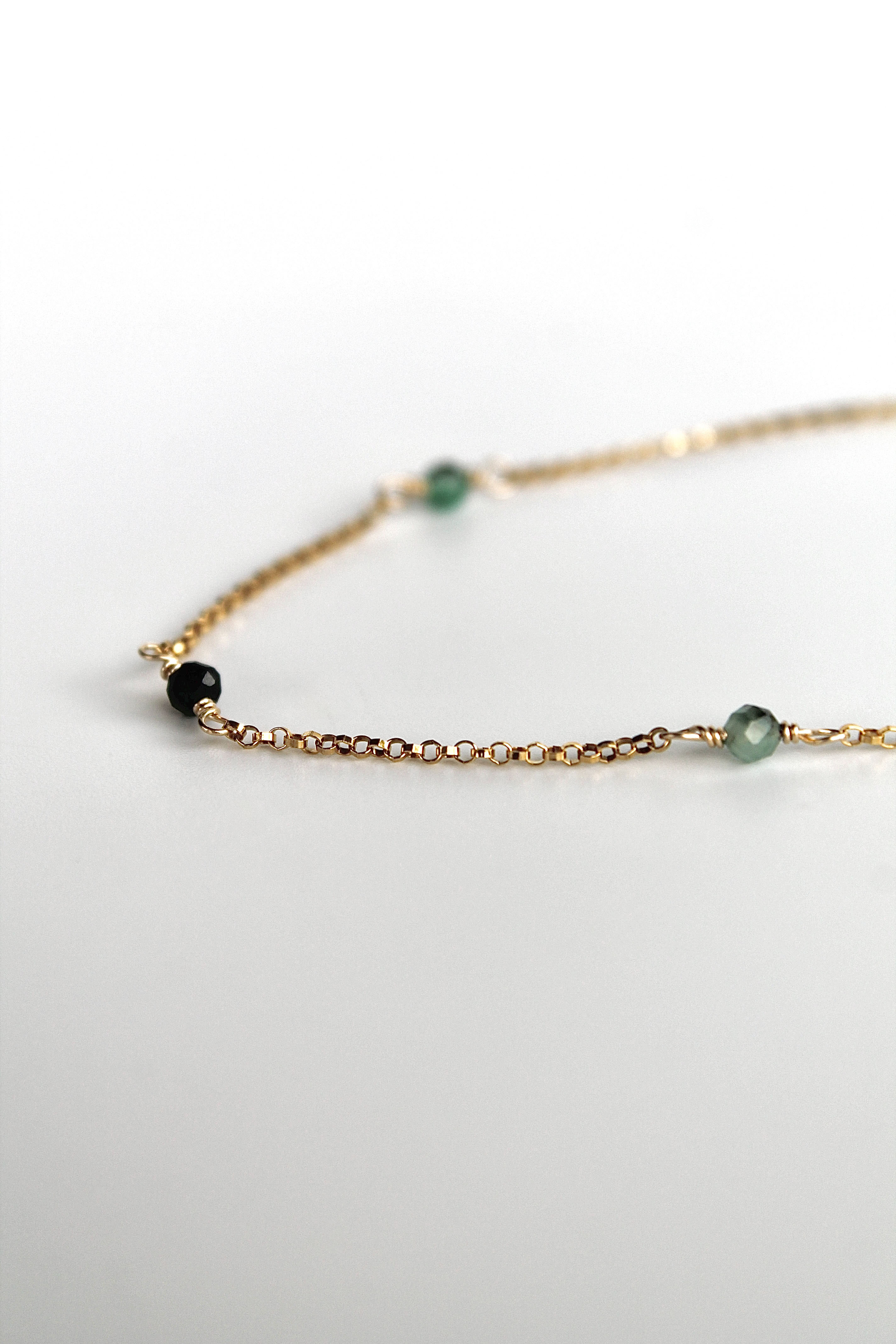 Multi Birthstone Bracelet - Emerald (May) - Rejuvenation