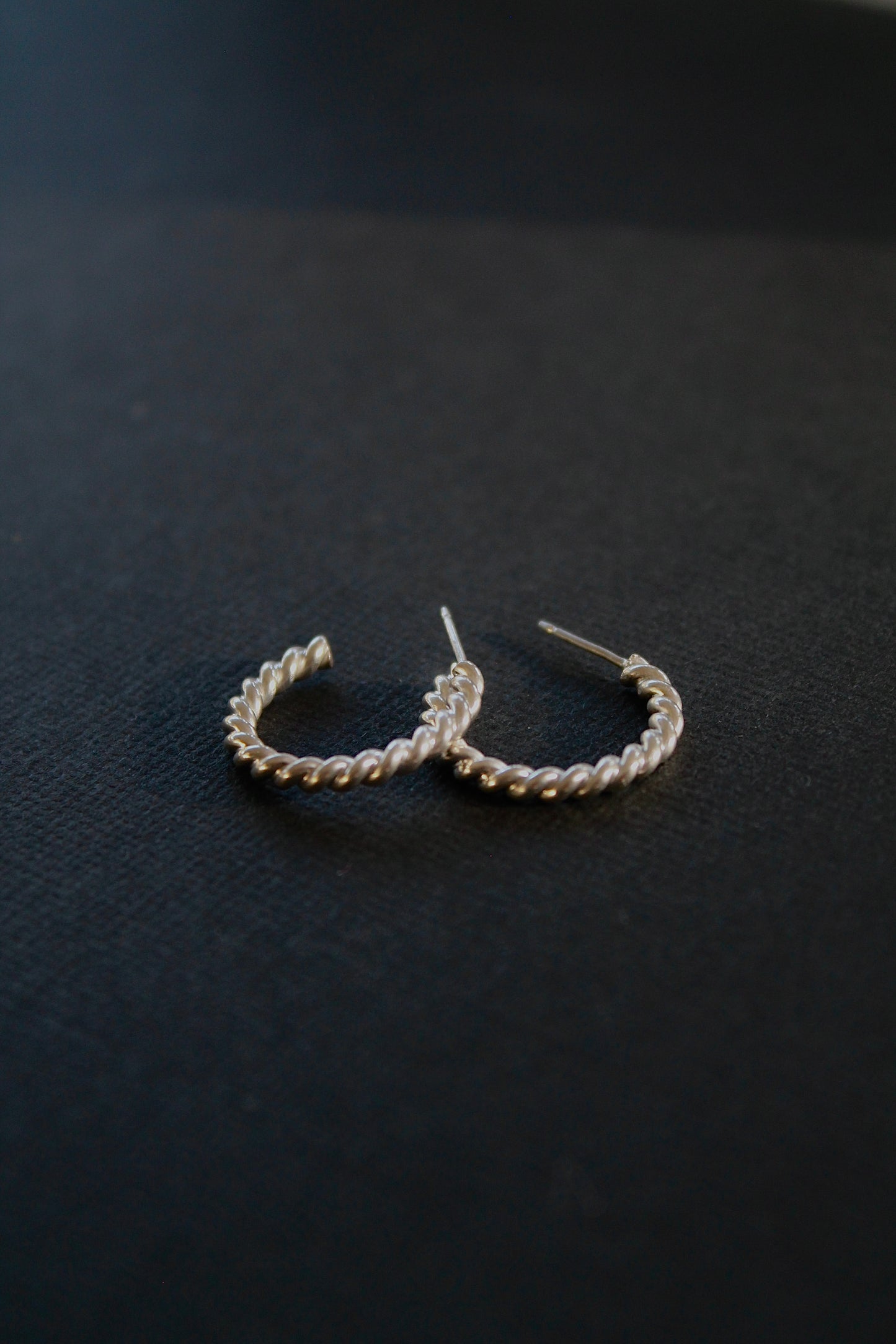 CLASSIC TWISTED CHUNKY HOOPS - STERLING SILVER