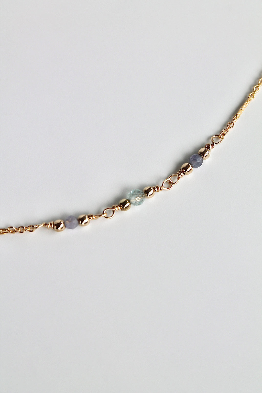 Calmness Healing Bracelet (Tanzanite & Aquamarine)