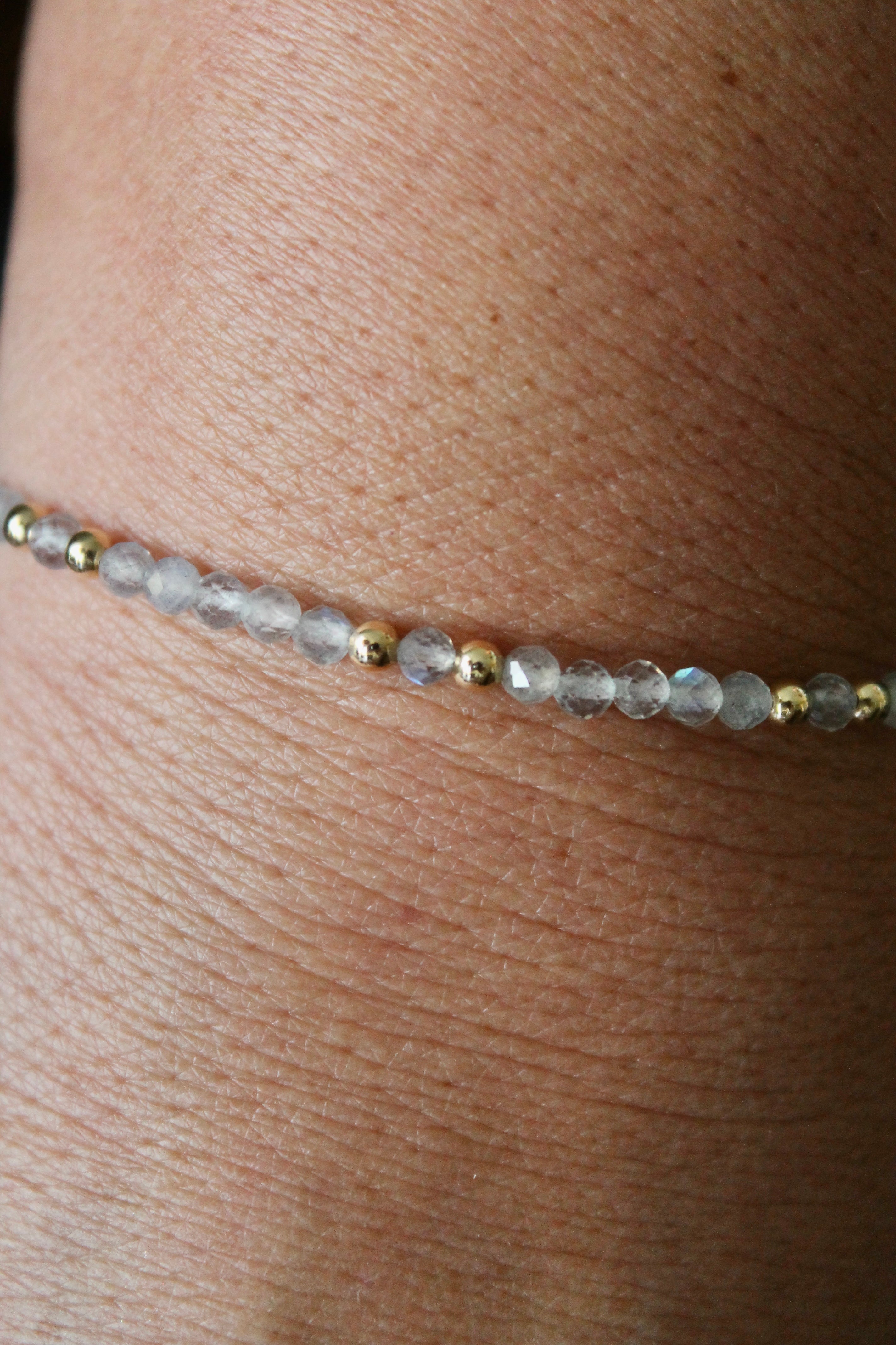 New Beginnings Bracelet (Labradorite)