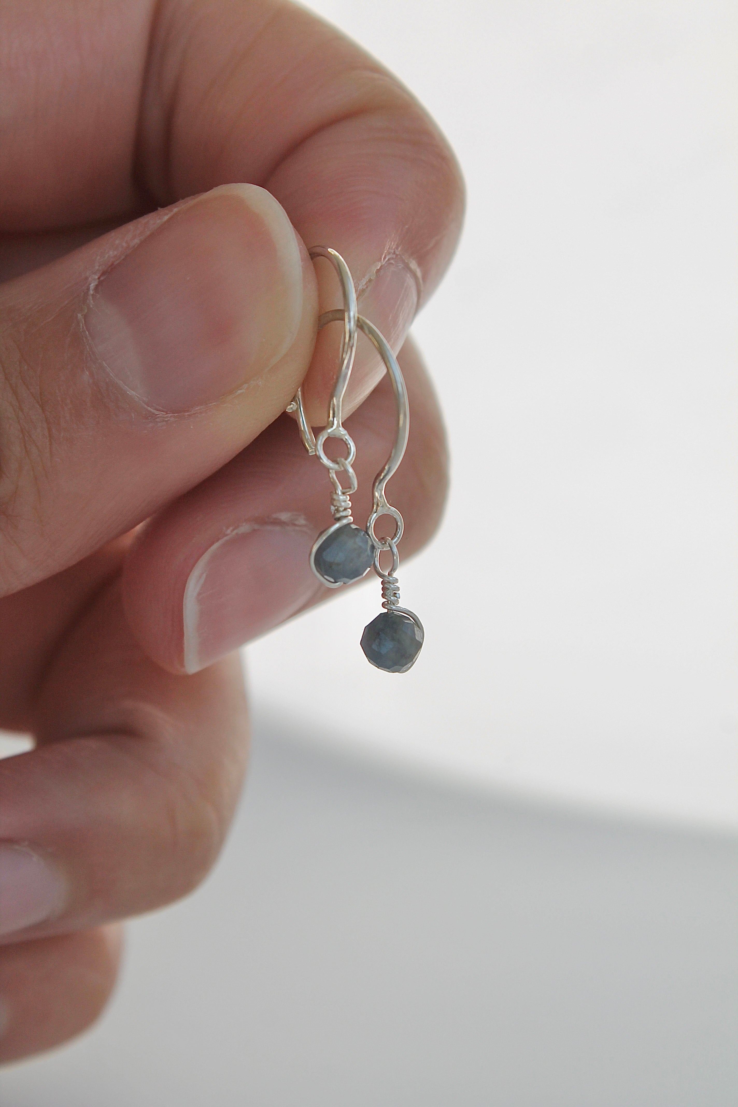 Threader Hoops (Sapphire)