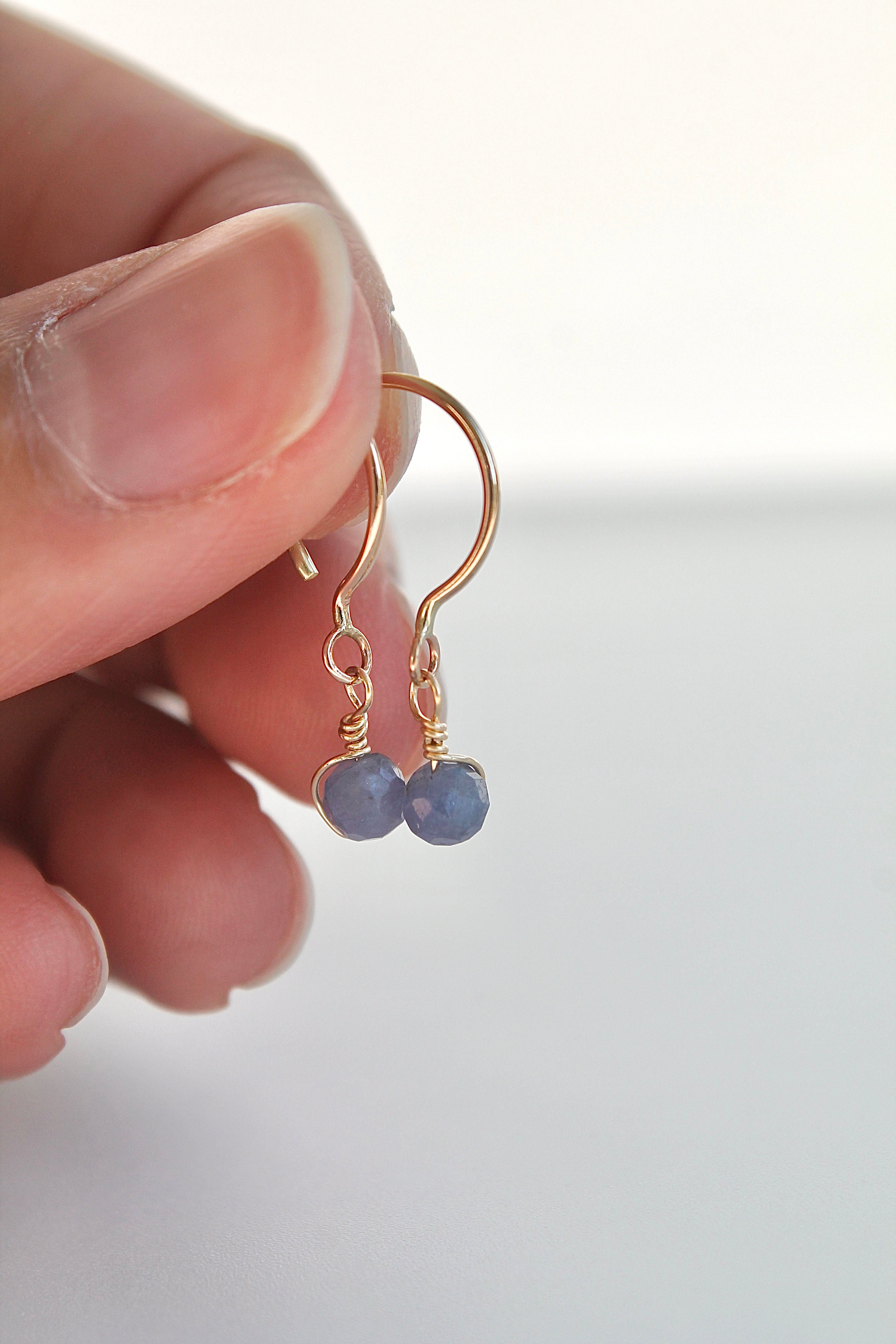 Threader Hoops (Tanzanite)