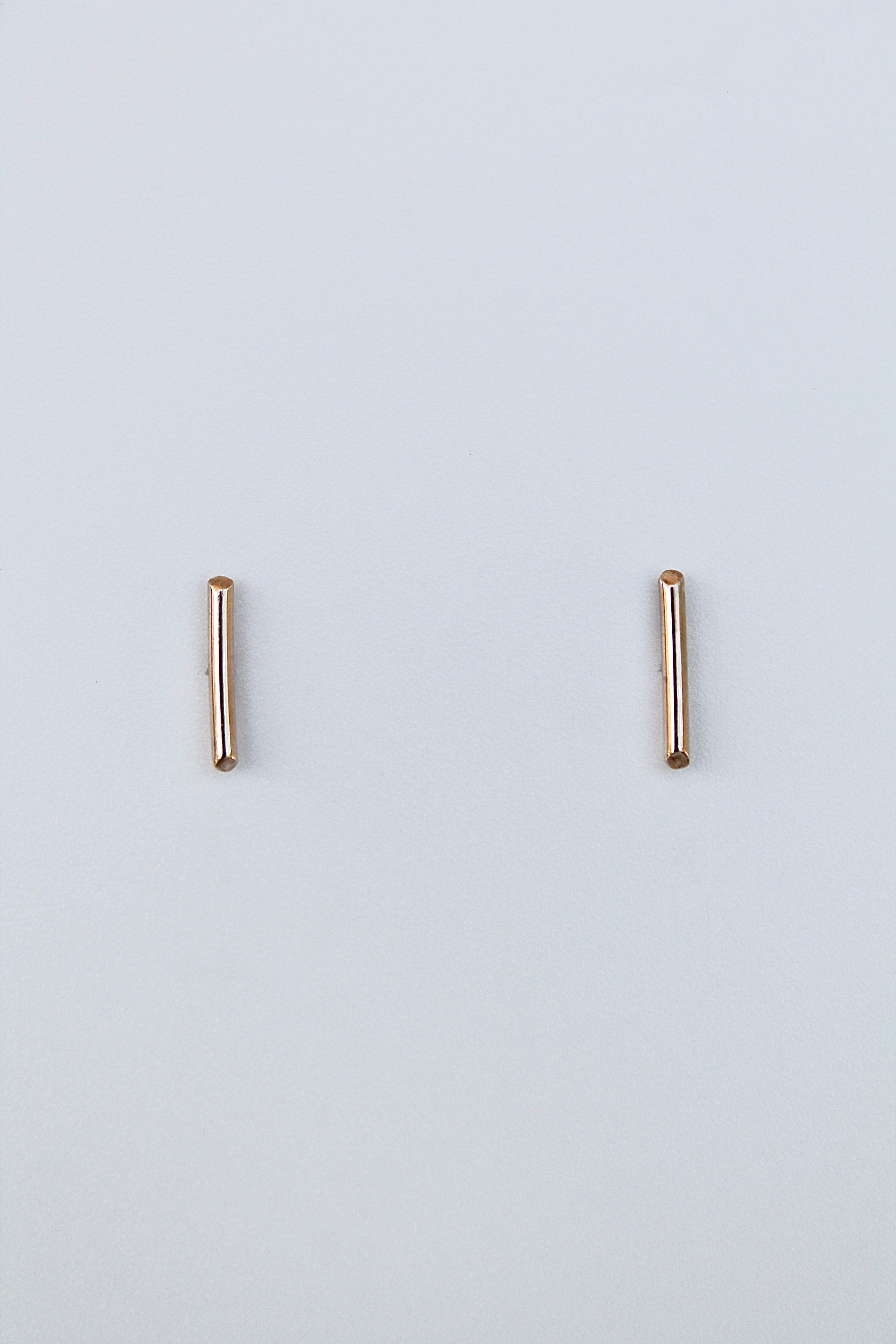 Thin T-Bar Studs