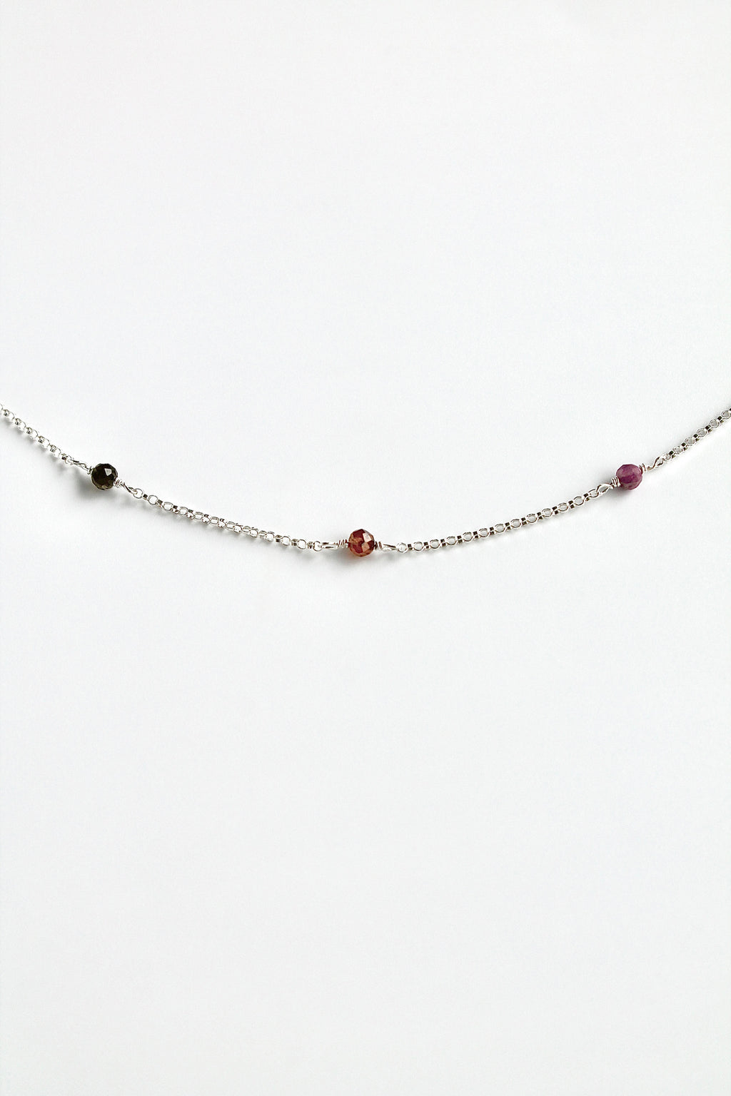 Pulsera con múltiples piedras de nacimiento: Turmalina (octubre) - Alineación