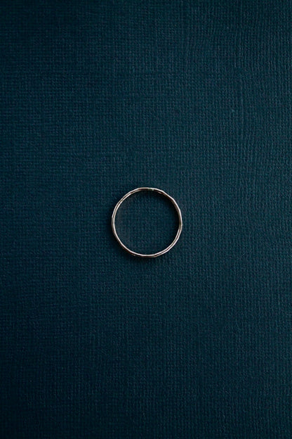 HAMMERED MINI BAND RING - 14K GOLD FILLED