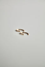 Clous dormeurs martelés