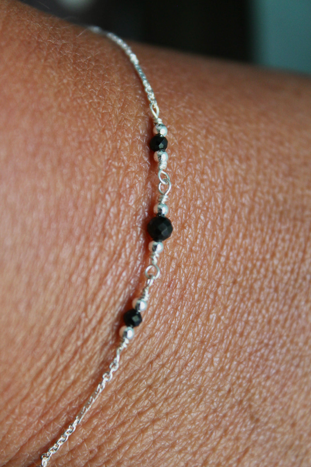 Pulsera de protección curativa (turmalina negra)