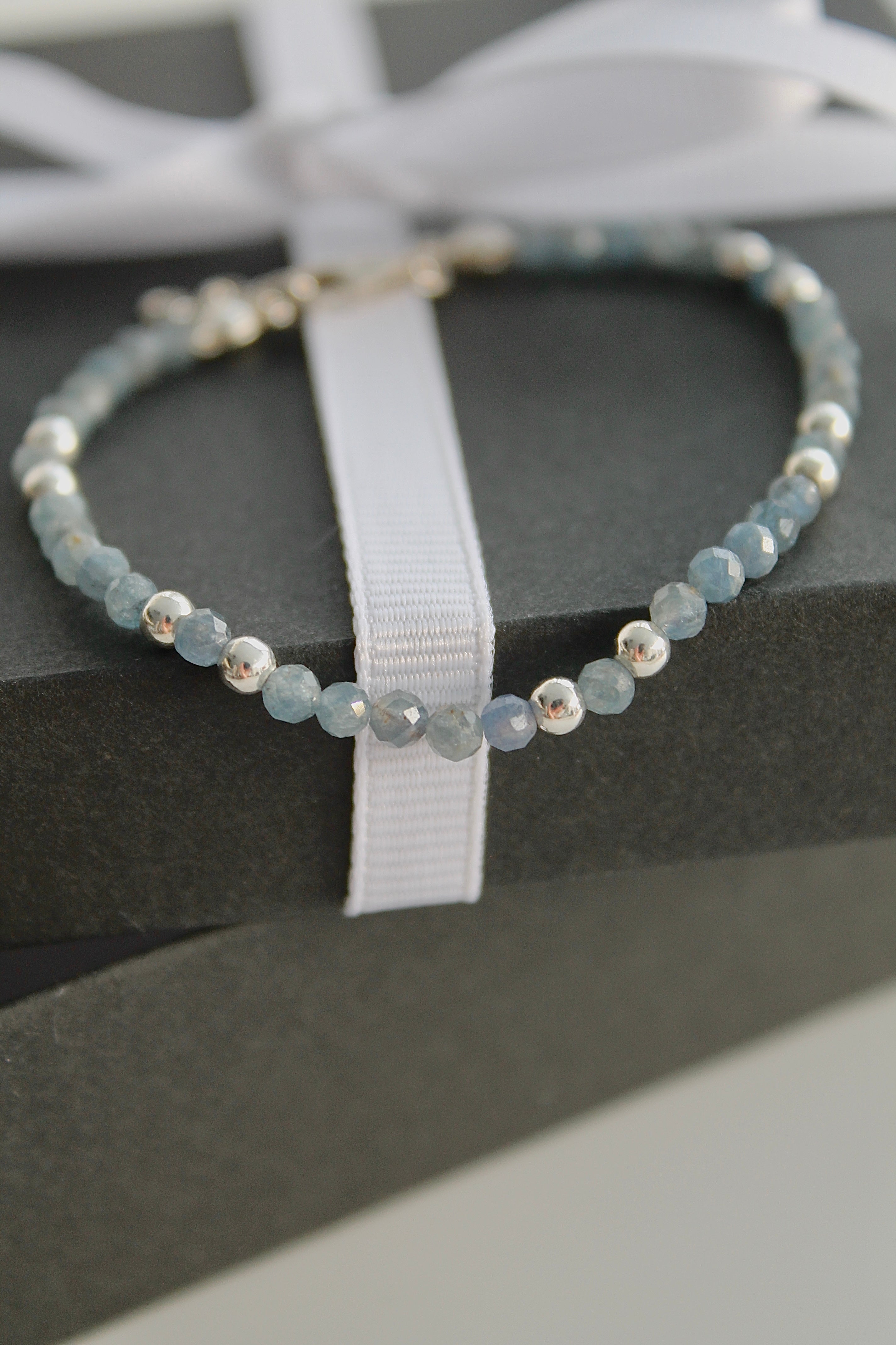Serenity Bracelet (Sapphire)
