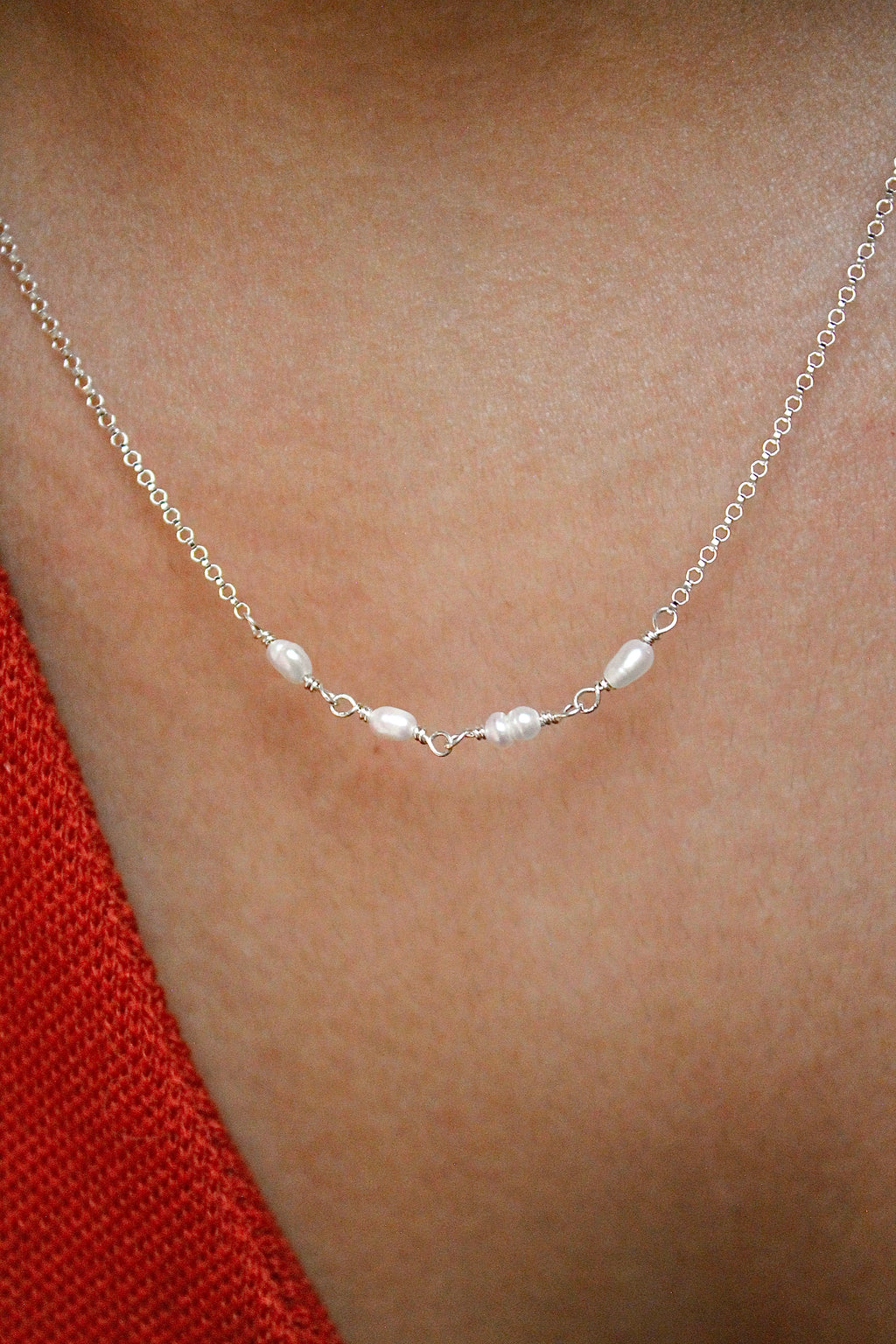 Collar con barra de piedra natal - Perla de agua dulce (junio) - Pureza