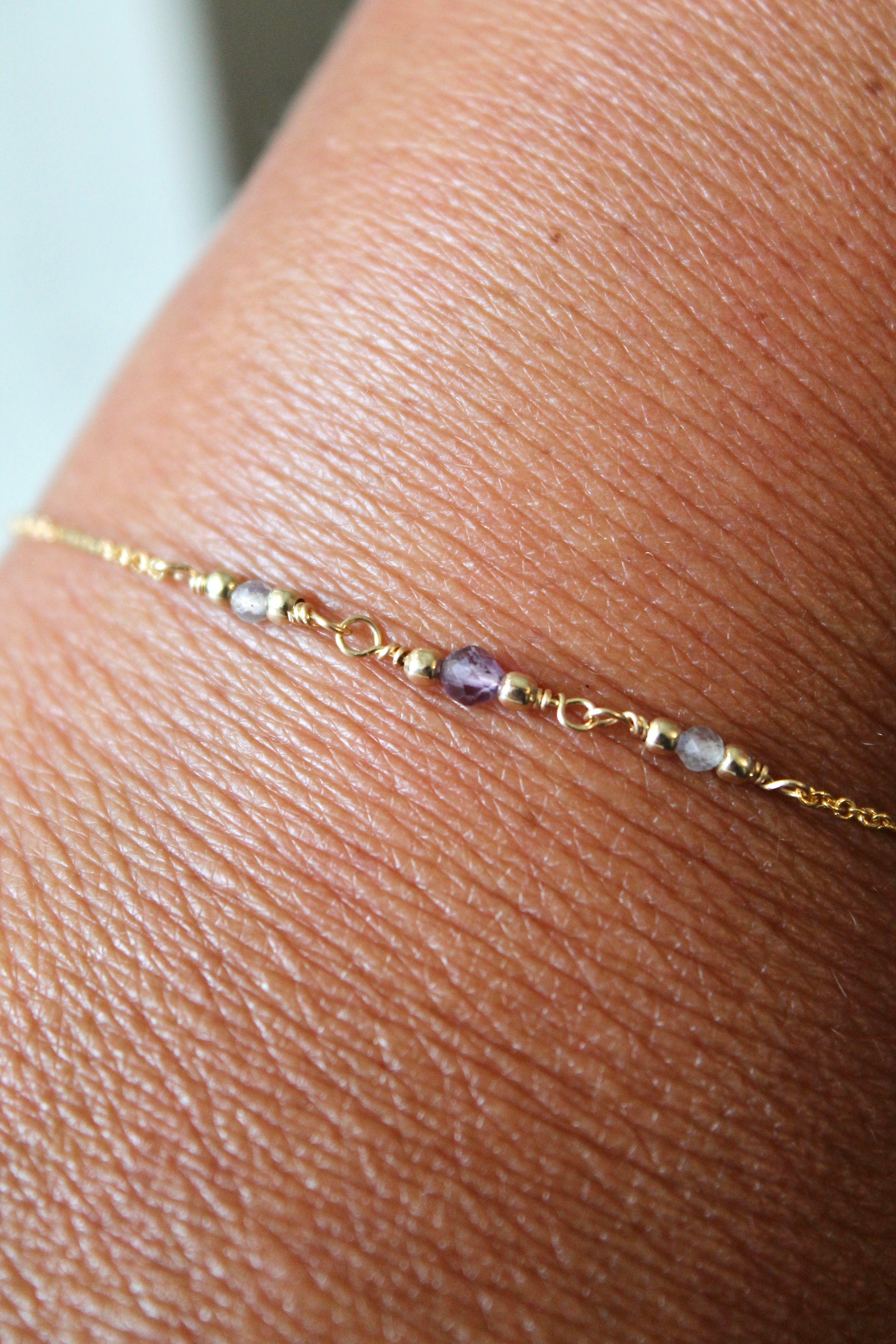 Focus Healing Bracelet (Labradorite & Amethyst)