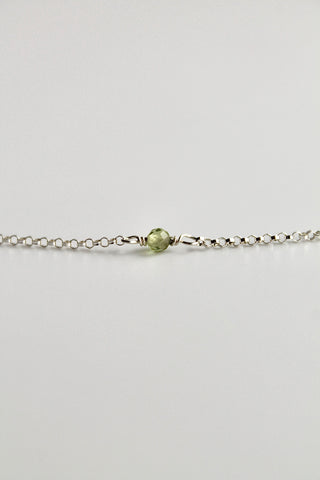 Pulsera con múltiples piedras de nacimiento: peridoto (agosto) - Buena fortuna