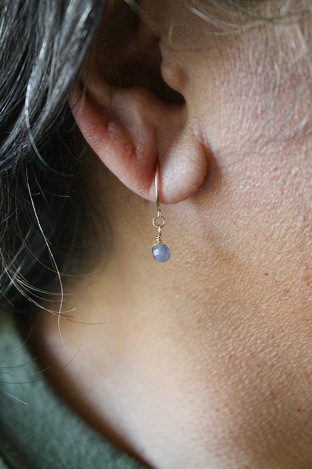 Threader Hoops (Tanzanite)