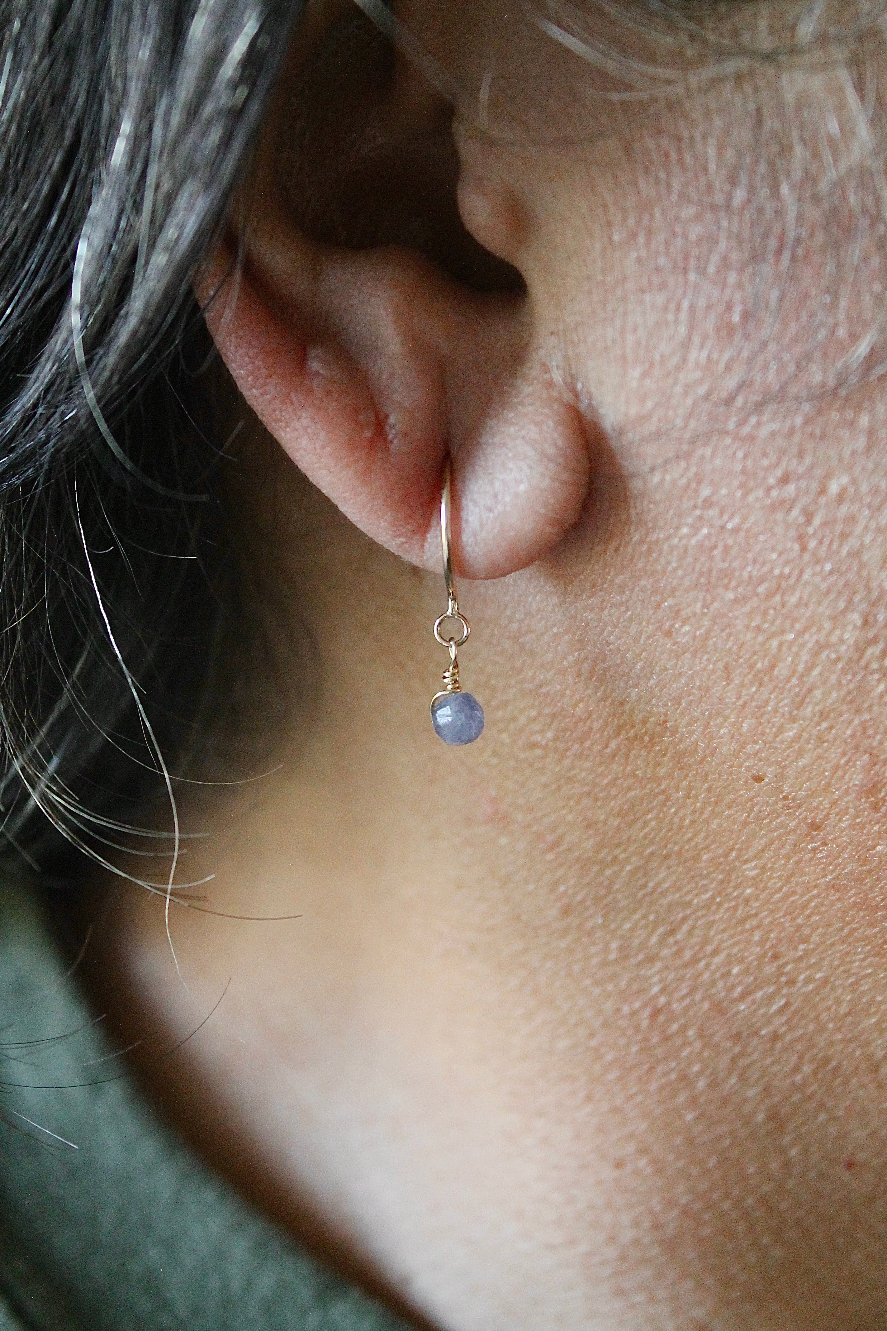 Threader Hoops (Tanzanite)