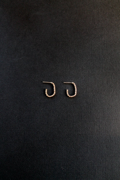 CLASSIC TWISTED OVAL HOOPS - 14K GOLD FILLED