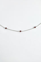 Pulsera con múltiples piedras de nacimiento: Granate (enero) - Manifestación