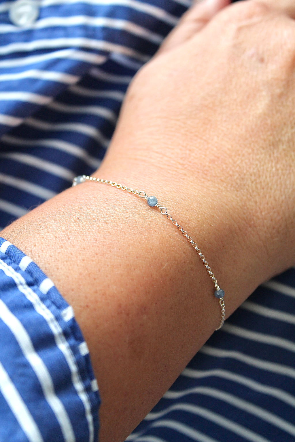 Pulsera con múltiples piedras de nacimiento: Zafiro (septiembre) - Wisdom