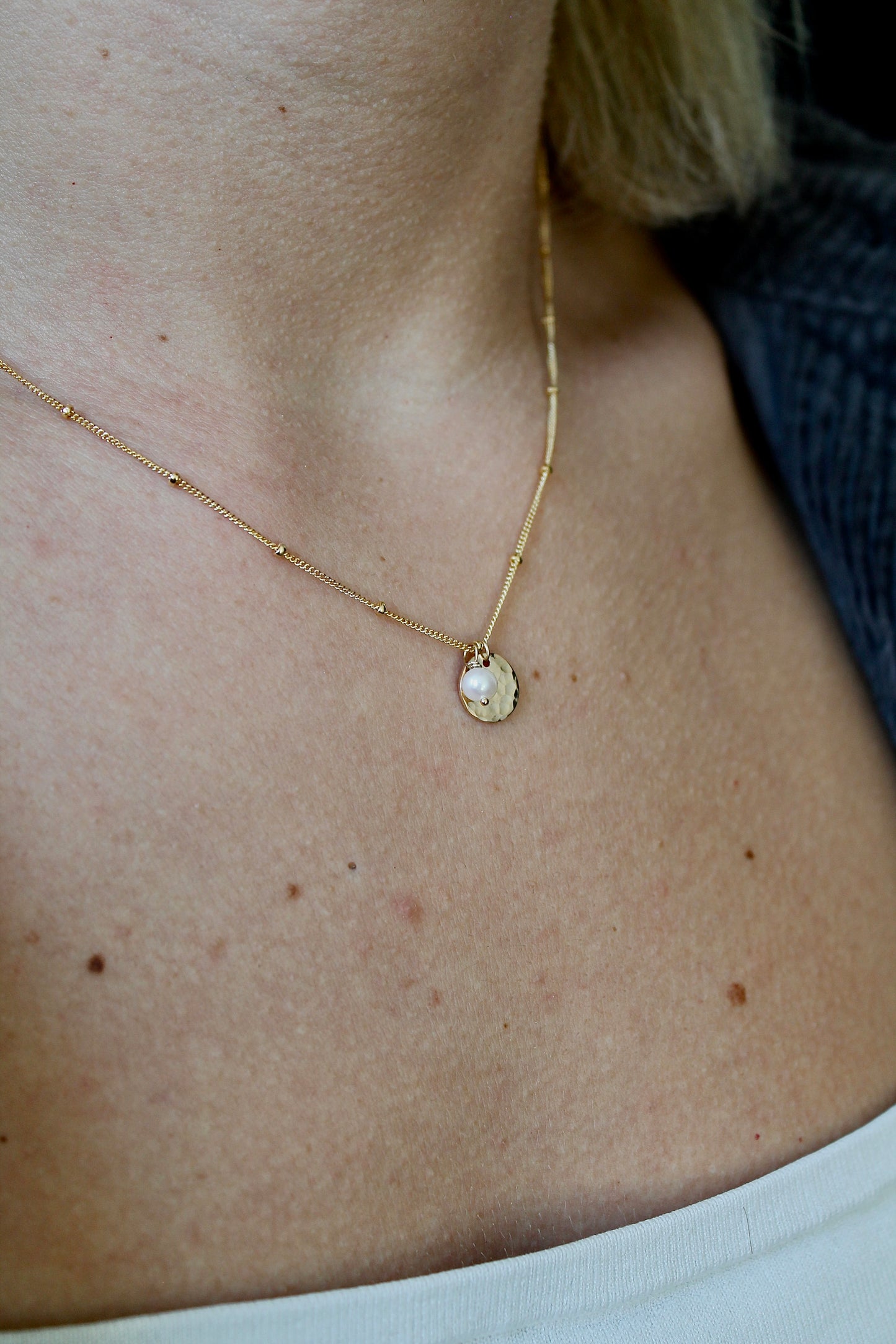 PEARL & DISC SATELLITE CHAIN NECKLACE - 14K GOLD FILLED