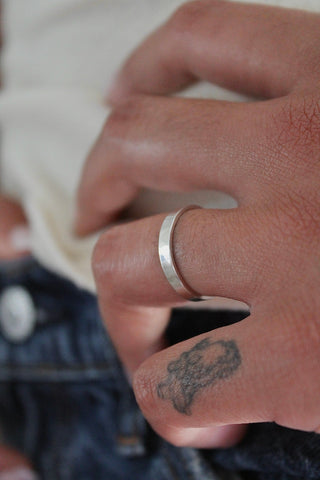 Classic Band Ring