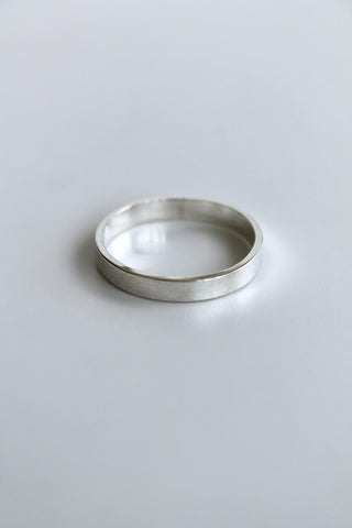 Classic Band Ring