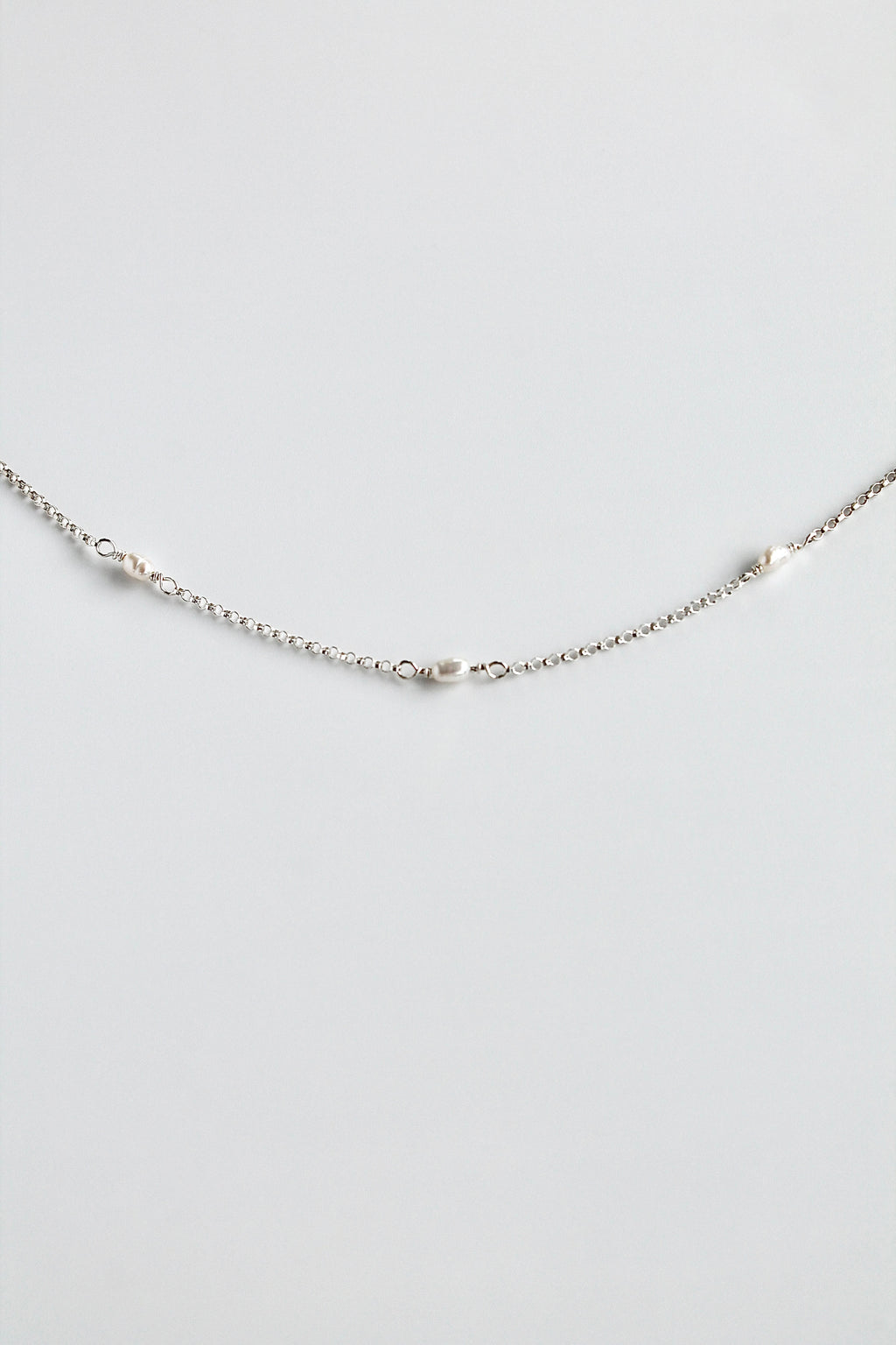 Pulsera con múltiples piedras de nacimiento - Perla de agua dulce (junio) - Pureza