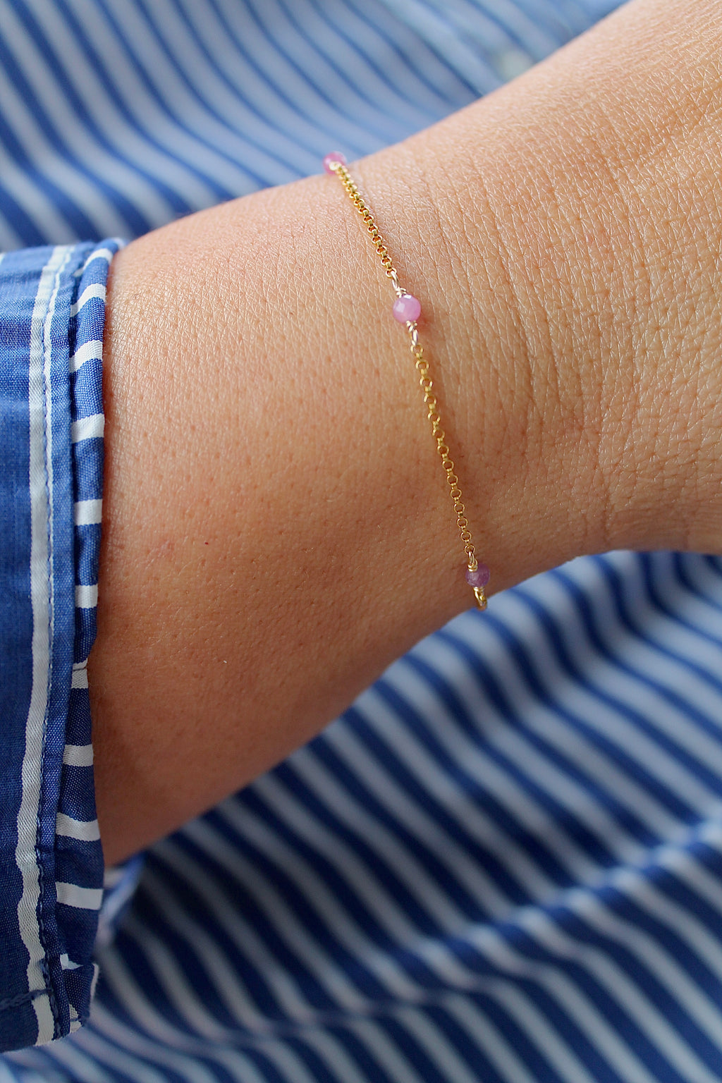 Pulsera con múltiples piedras de nacimiento: Rubí (julio) - Pasión